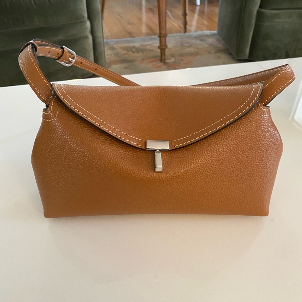 Toteme T Lock Bag